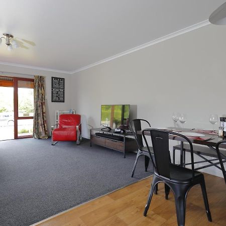 Mokonui Cottage - Te Anau Holiday Home Εξωτερικό φωτογραφία