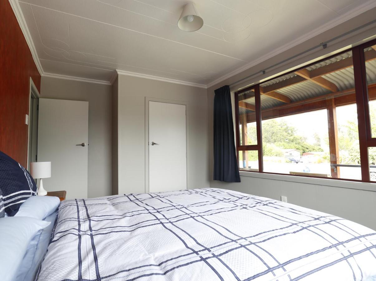 Mokonui Cottage - Te Anau Holiday Home Εξωτερικό φωτογραφία