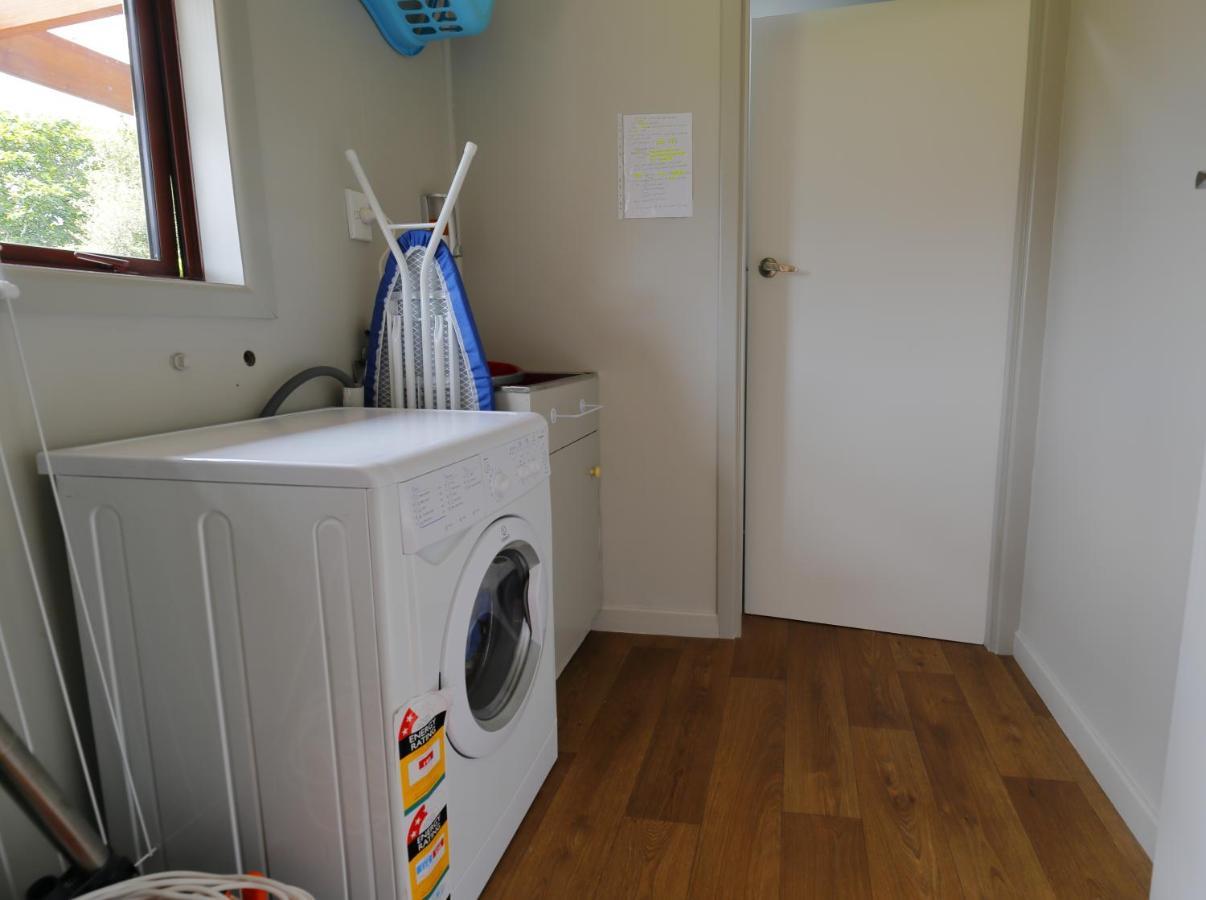 Mokonui Cottage - Te Anau Holiday Home Εξωτερικό φωτογραφία