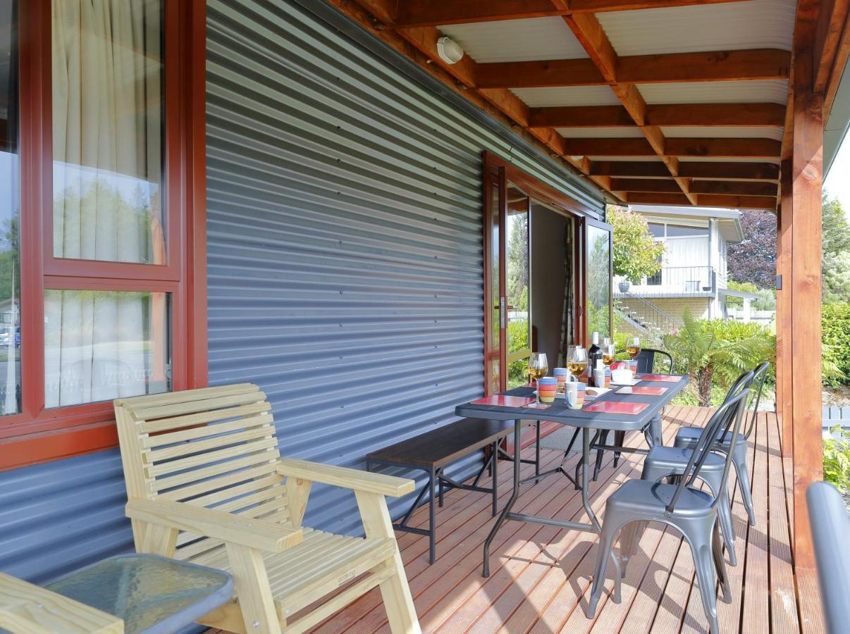 Mokonui Cottage - Te Anau Holiday Home Εξωτερικό φωτογραφία